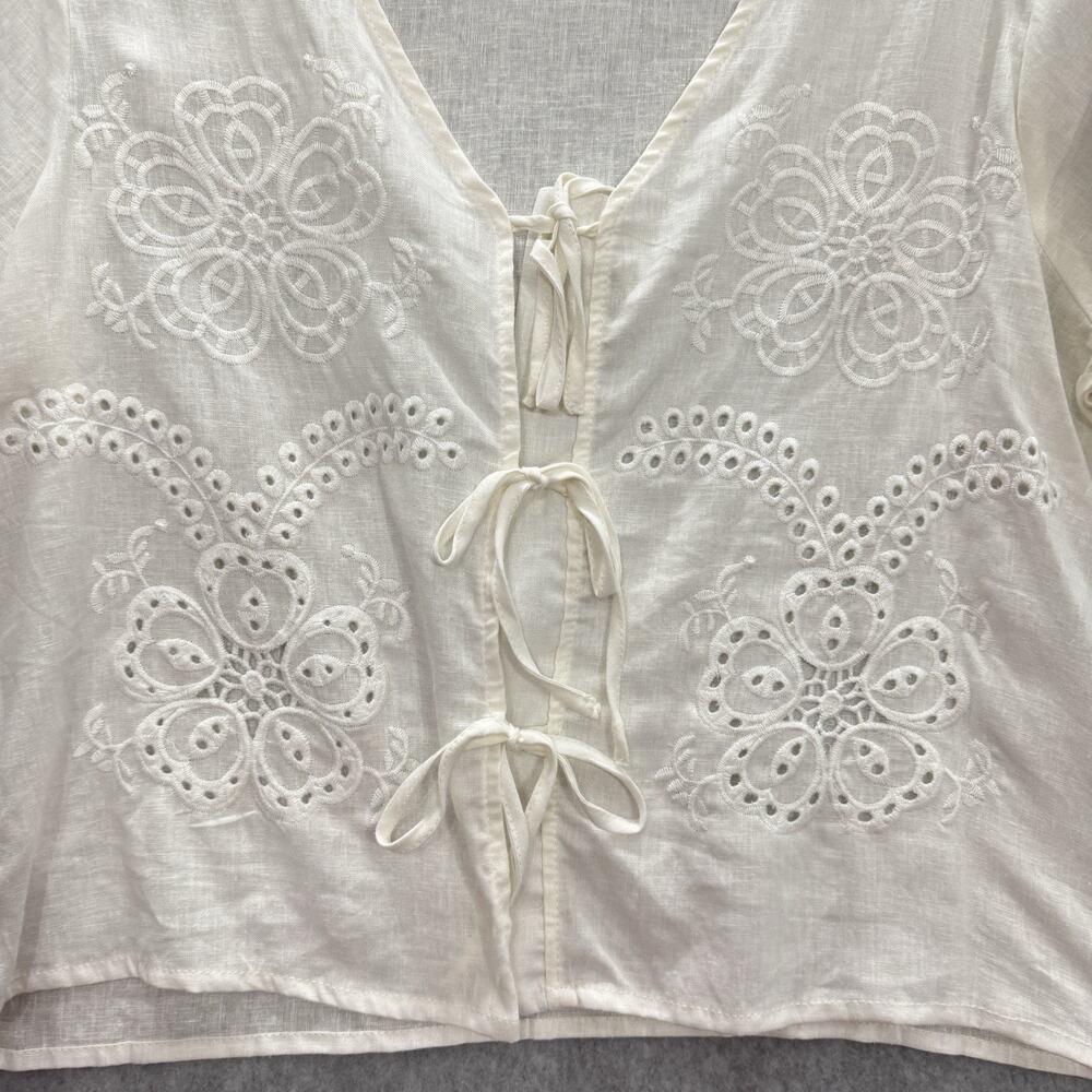 Christian Siriano Linen Blend Tie Front Top Sz S Cream Coquette Embroidered Boho - Picture 3 of 10